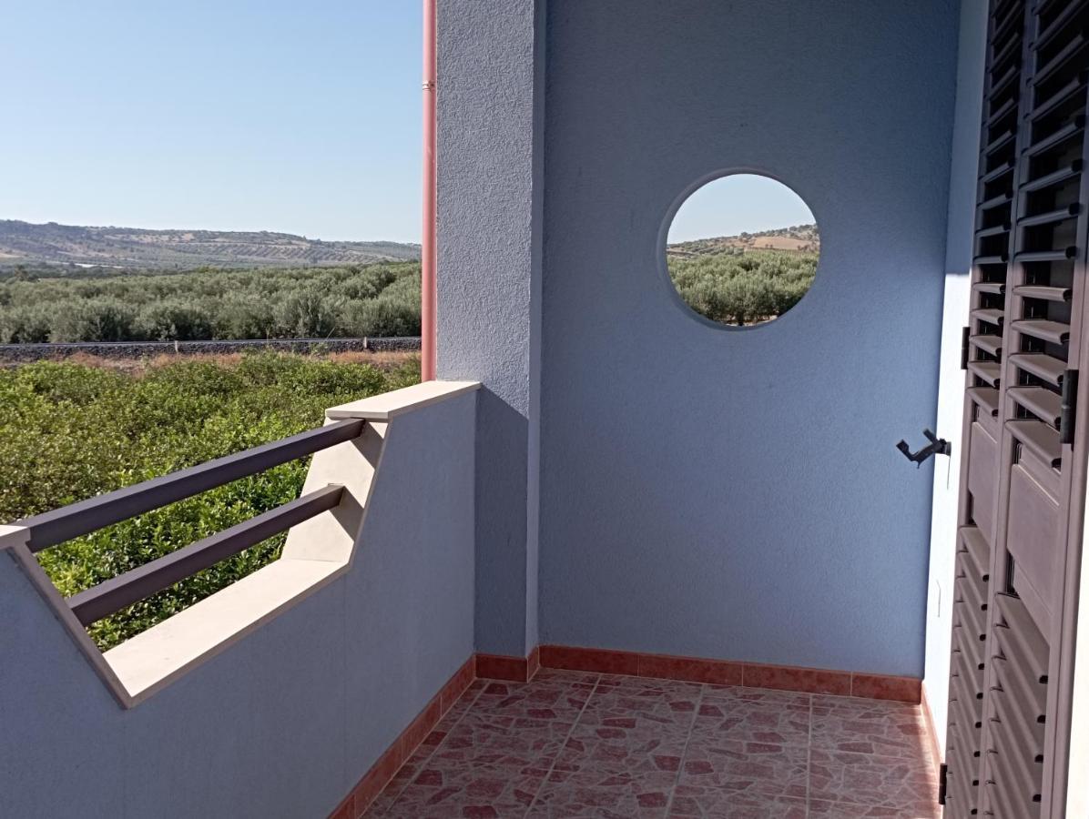Casa Vacanze Vannuzza Villa โนโต ภายนอก รูปภาพ